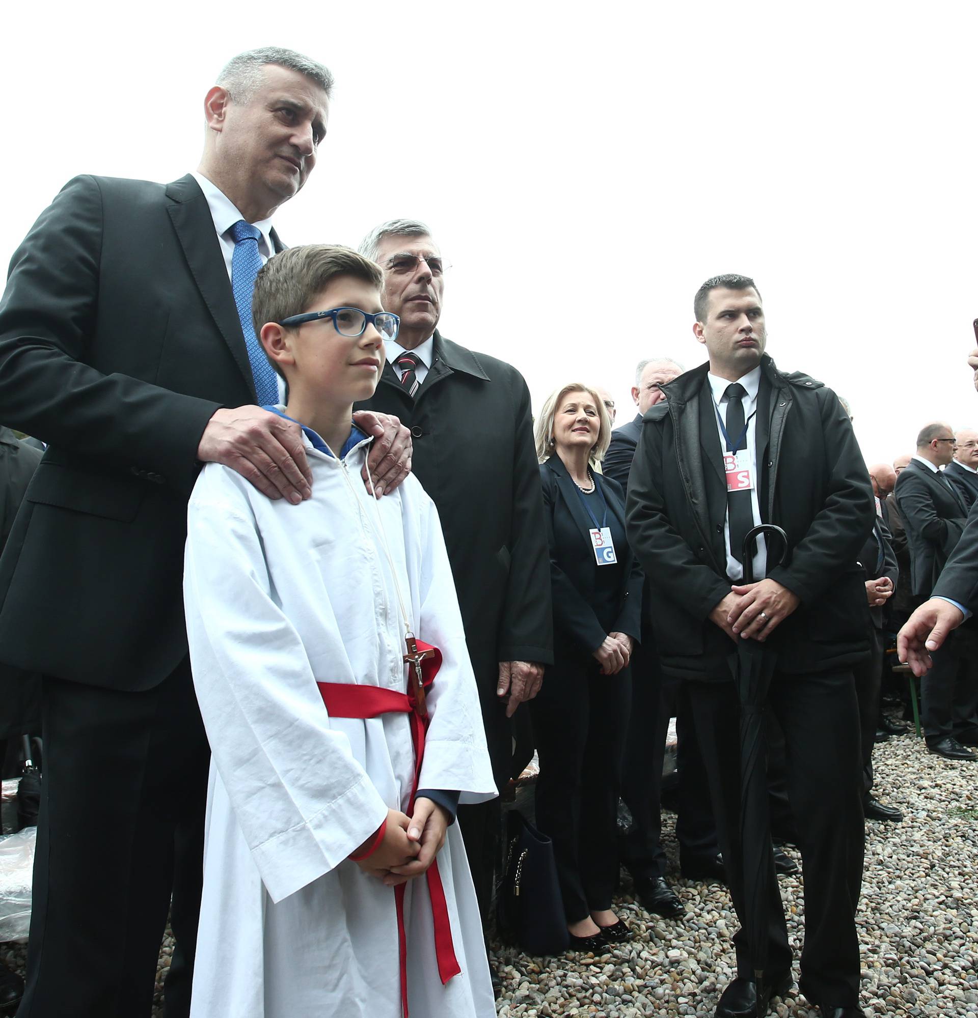 Odali počast žrtvama: Reiner  i Karamarko stigli na Bleiburg