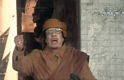 Gadafi se prijetio, a NATO mu je uzvratio zračnim napadom