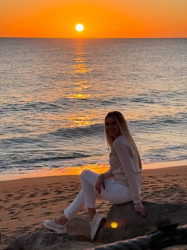 FOTO Zgodna, plavokosa i domaćica: 'Svi misle da mi je super, ali ja sam iscrpljena'