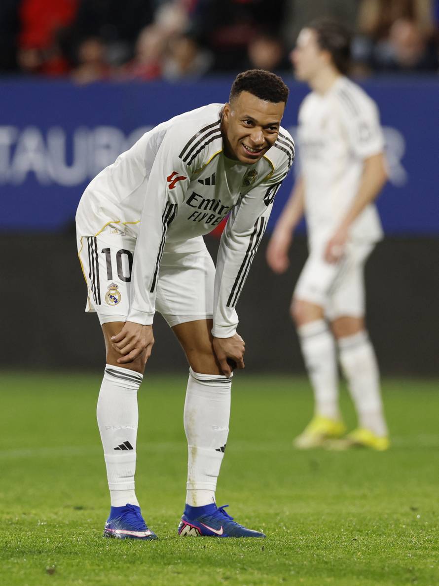 LaLiga - Osasuna v Real Madrid