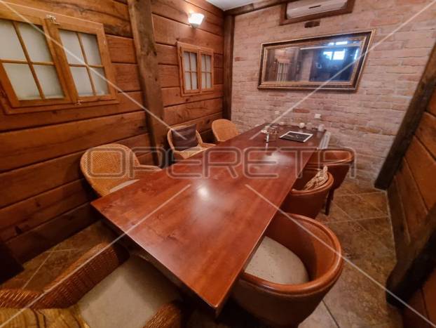 Jeste li vidjeli ovakvu garažu? Prodaje se u Zagrebu! Ima 85 kvadrata. Cijena je brutalna