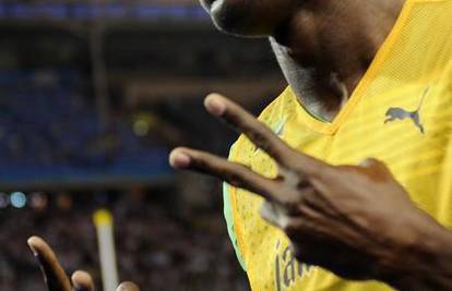 Potpisao za 60 minuta: Taj Bolt je brz čak i s olovkom