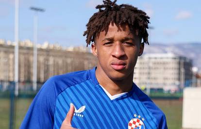 FOTO Dinamo predstavio veliko pojačanje. Potpisao Portugalac kojeg su htjeli Barca i Man. City