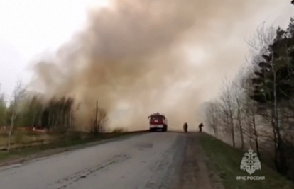 Snažan napad na Belgorod: Šire se snimke eksplozija po gradu