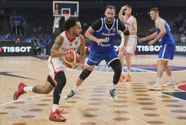 FIBA EuroBasket 2025 - Group Phase - Turkey v Czech Republic
