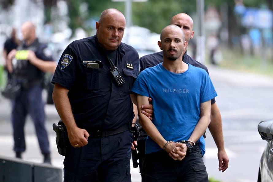 Zagreb: Uhićen muškarac koji je bio s bombom kod osnovne škole