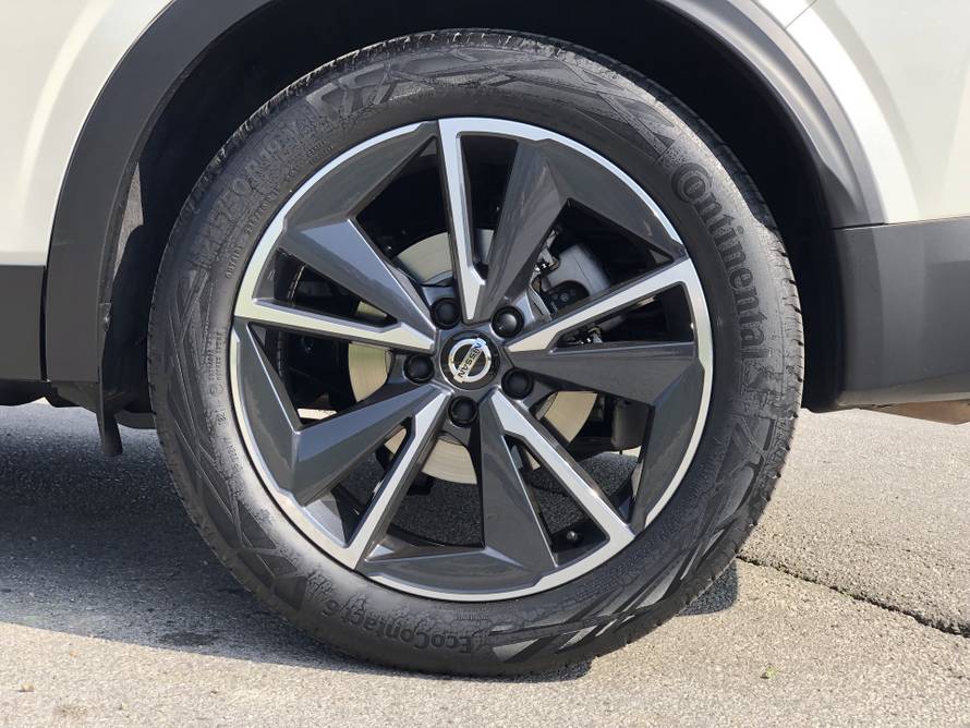 Testirali smo Nissan Qashqai: Od revolucionarnog crossovera postao je punokrvni SUV