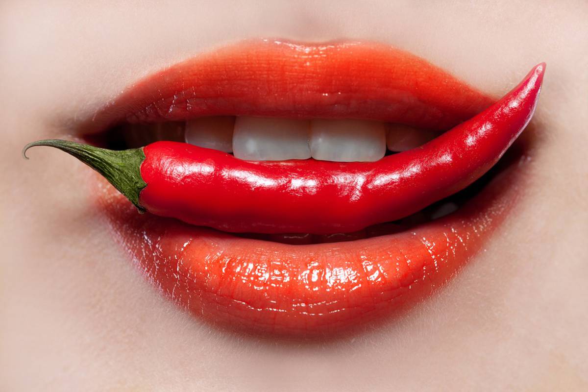 Čili papričica spržit će jezik, a onda se oslobađa osjećaj užitka