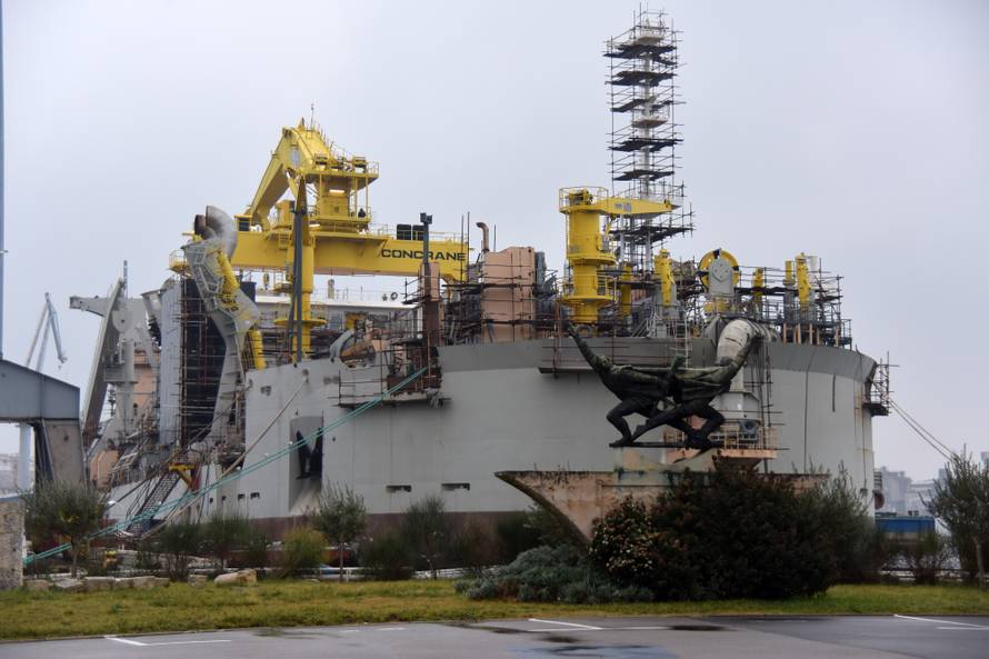 Jaružalo platili 920 mil. kuna, sad će za njega dobiti 500 mil.