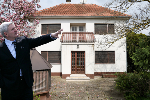 Todori&cacute; jo&scaron; uvijek nije prodao rodnu ku&cacute;u: Cijena? Ma, sitnica