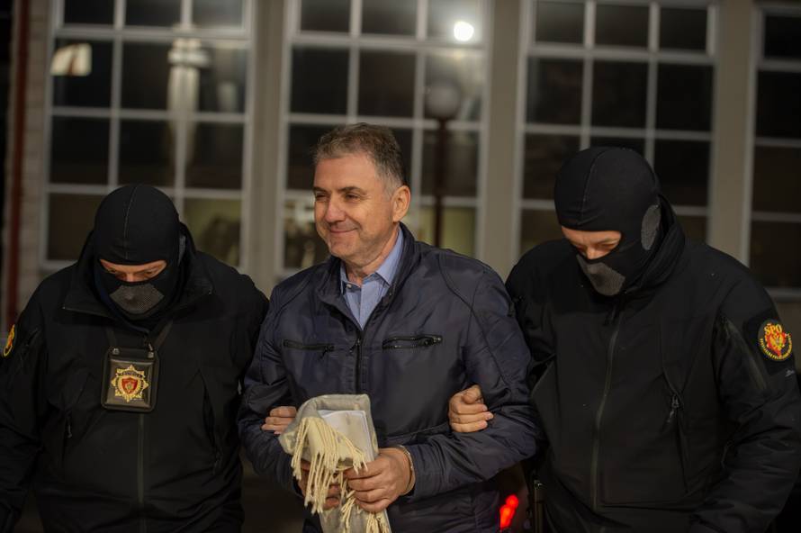 Podgorica: Uhićen Petar Ivanović, bivši ministar poljoprivrede i ruralnog razvoja te savjetnik bivšeg predsjednika Mila Đukanovića