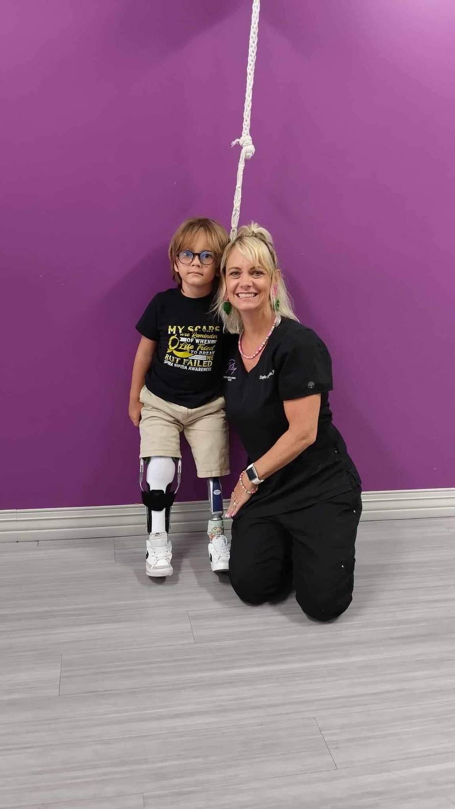 Šimun se vraća kući s još jedne operacije u SAD-a te je isprobao avion: 'Mama, želim biti pilot!'