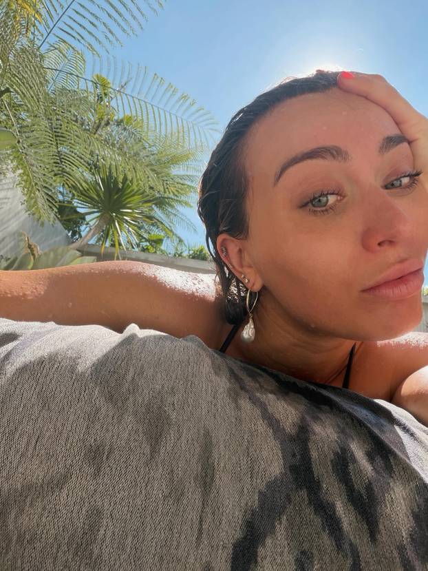 FOTO Vatrena Španjolka za kojom mnogi žude golica maštu: 'Seksi i opet sama'