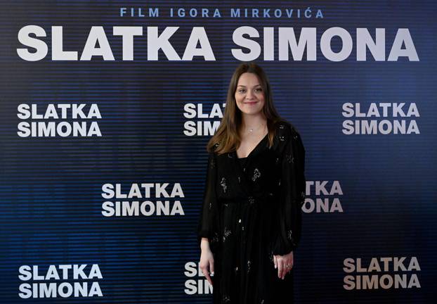Zagreb: Dolazak poznatih na premijeru filma "Slatka Simona"