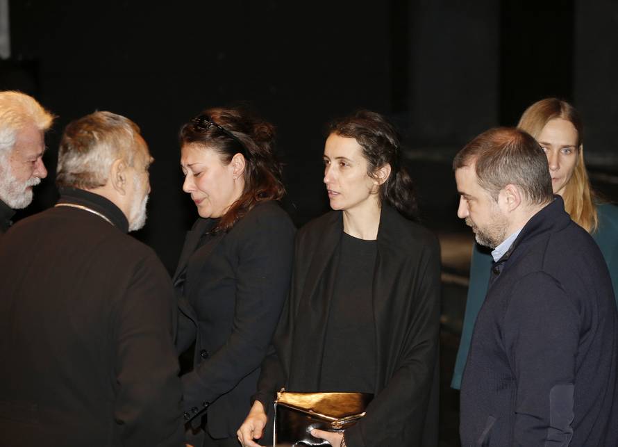 Sahranili su Glogovca: Njegov otac i sin predvodili su obred