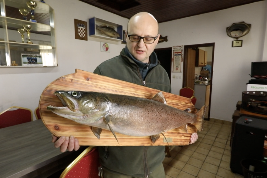 Lov na 'kraljicu Une': Zbog te ribe &ccaron;ovjek mo&zcaron;e i poludjeti!