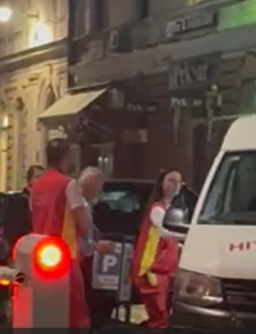 Ekskluzivni video: Dino Merlin završio u bolnici: 'Izgledao je jako loše. Jedva je hodao...'