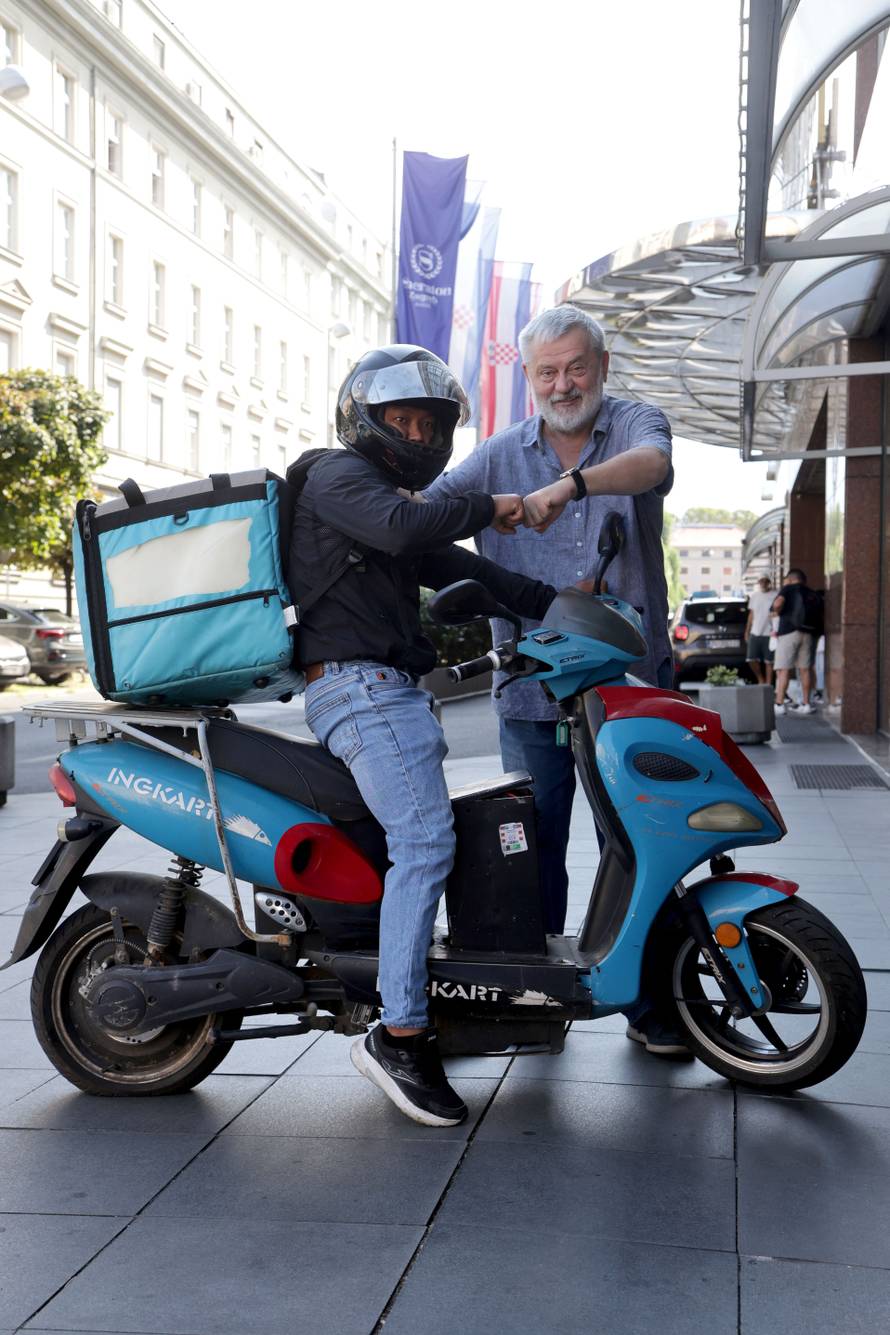 Branko Schmidt: Jako me ljuti odnos prema stranim radnicima