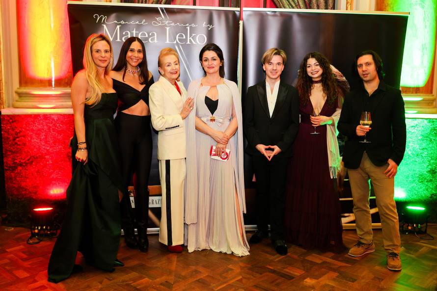 Iva Todorić, nakon što je bila na koncertima Ace Pejovića i Lepe Brene, došla slušati klasiku...