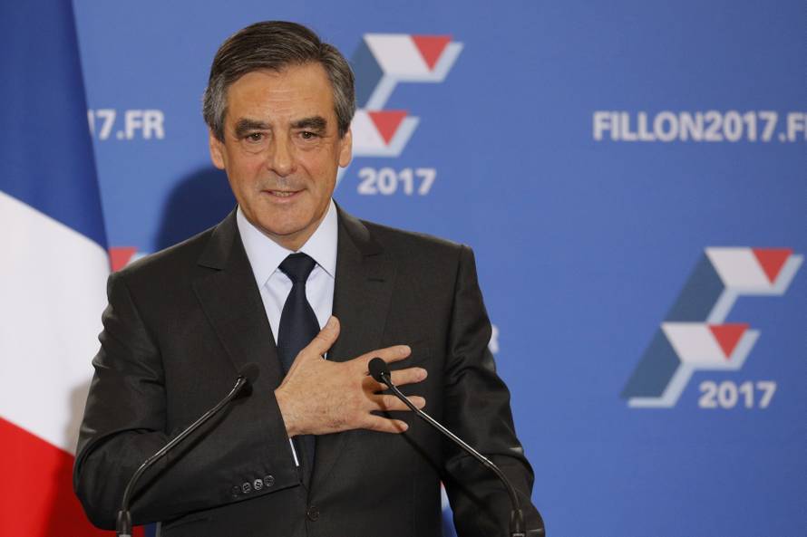 Francois Fillon, former French prime minister and member of Les Republicains political party, delivers his speech after partial results in the second round for the French center-right presidential primary election in Paris