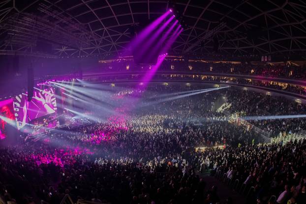 FOTO Dinu Merlina dvije večeri ispraćali ovacijama u Ljubljani