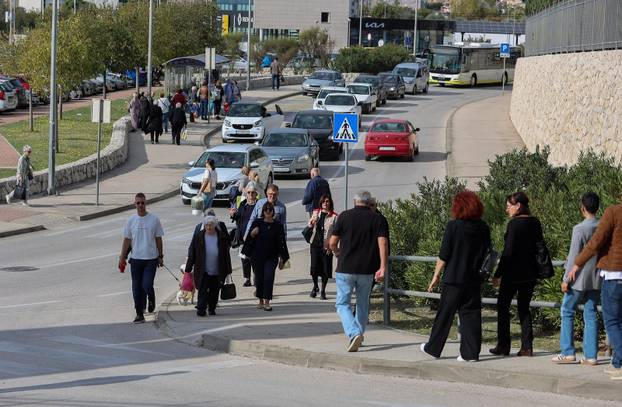 Split: Blagdan Svih svetih i Dušni dan na Lovrincu