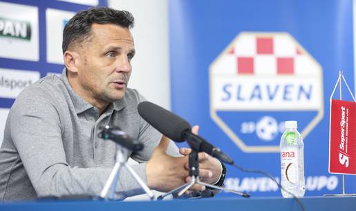 Slaven bez 'pola' momčadi igra kod Istre 1961: Nestorovski još nije zaliječio svoju ozljedu...