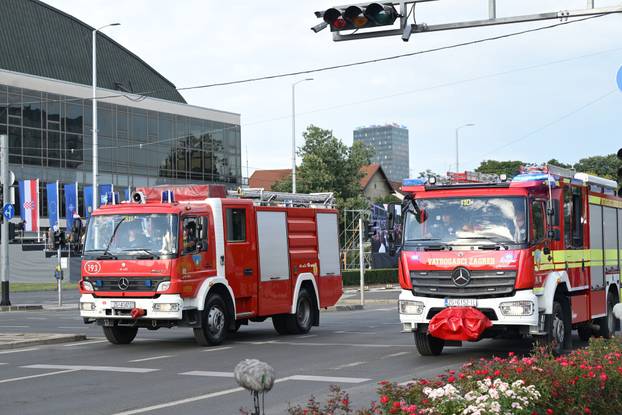 Zagreb: Svečani vojni mimohod u povodu 30 godina VRO Oluja