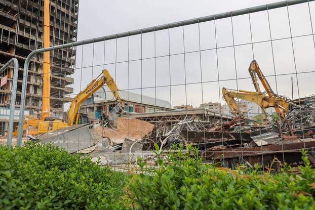 Zagreb: Nastavlja je rušenje zgrade Vjesnika