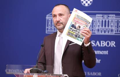 Zekanović nahvalio Plenkovića uz mali lapsus: 'Naš predsjednik Vlade Aleksandar Plenković'