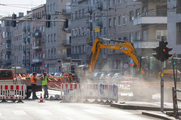 Zagreb: Zbog radova križanje Šubićeve i Zvonimirove ulice zatvara se za promet na mjesec dana