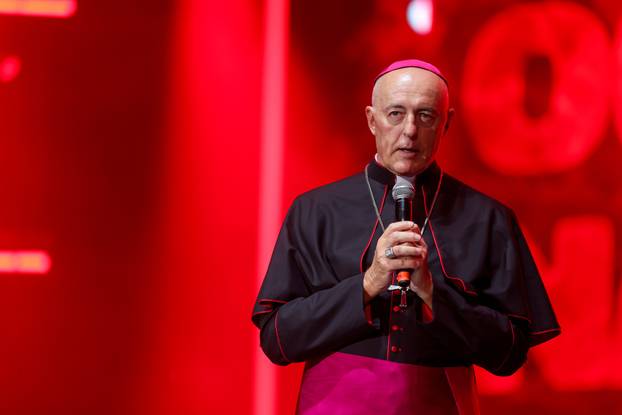 Koncert Domu mom u Zagrebačkoj Areni