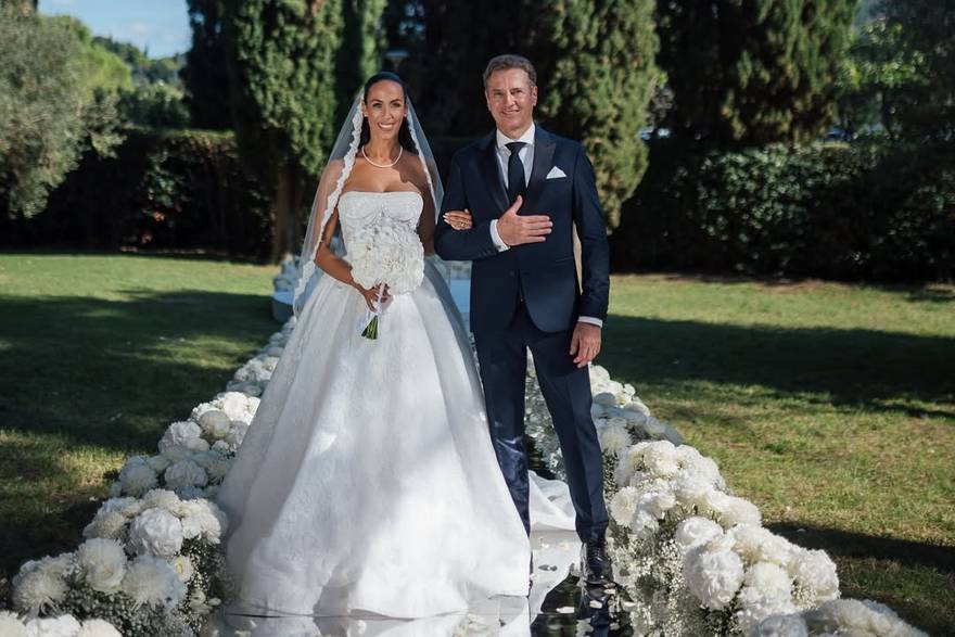 Ovo je prva dama Slovenije: Često je pozirala u tangicama, a bila je i misica