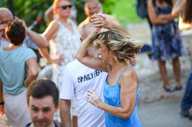 Zagreb: Brojni građani sudjelovali na pPlesnjaku na Zrinjevcu