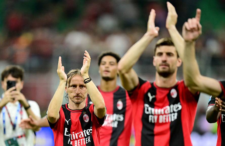 Serie A - AC Milan v Venezia