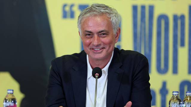 Fenerbahce - Jose Mourinho Press Conference