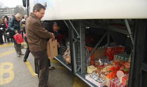 Karlovački gradski oci uz pivo i vino na duhovnoj  obnovi 