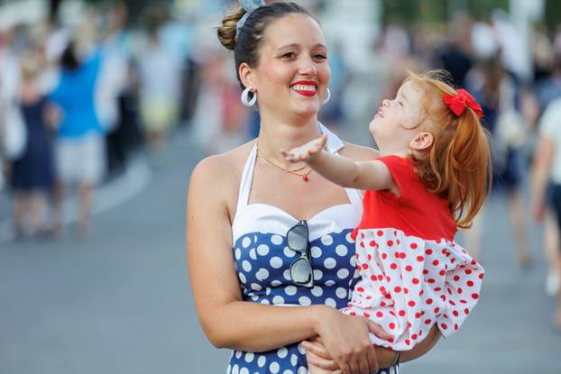 Manifestacija RetroOpatija
