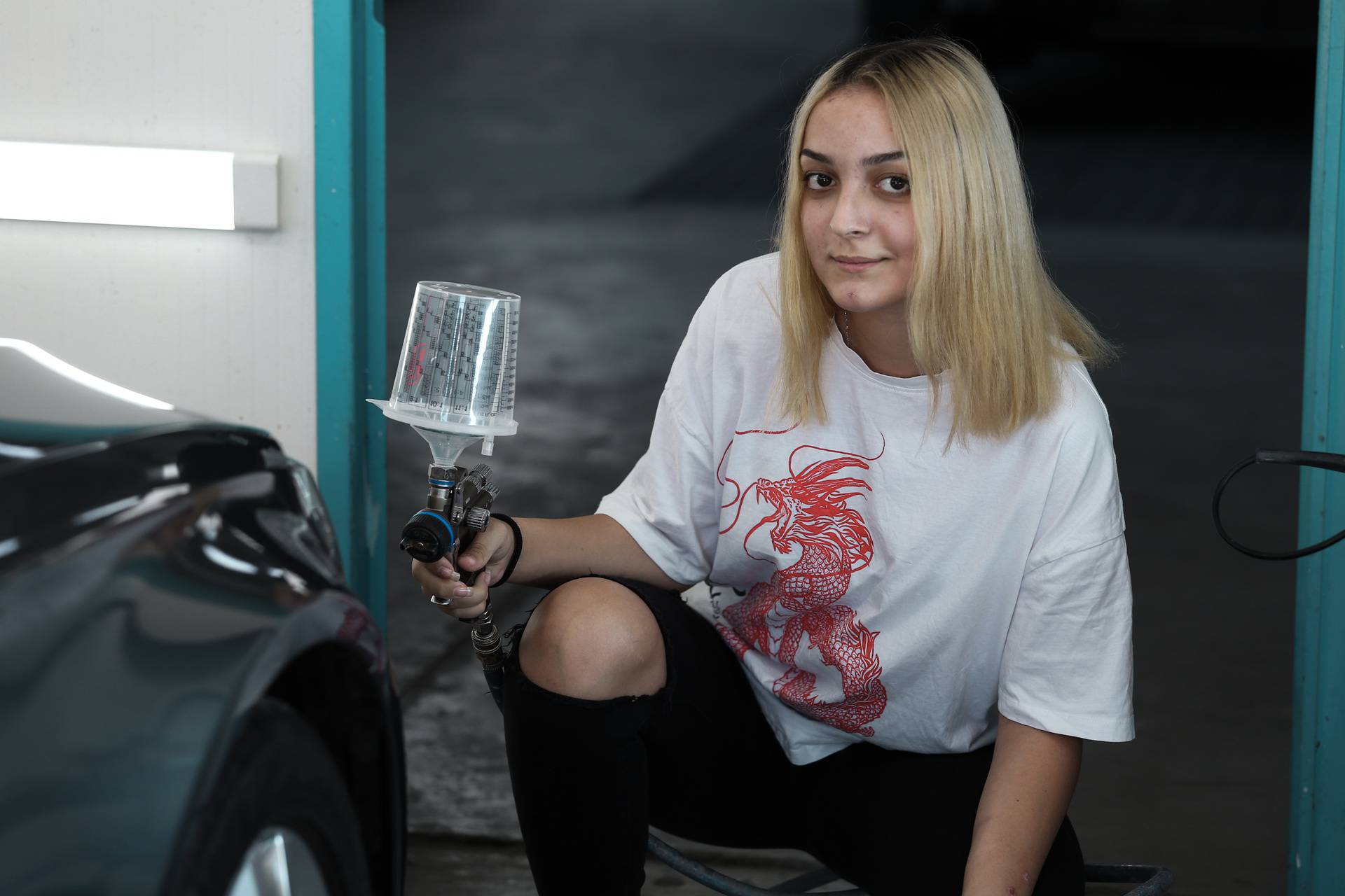 Velika Gorica: Djevojka se upisala u program autolakirera