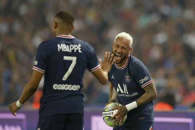 Ligue 1 - Paris St Germain v Metz