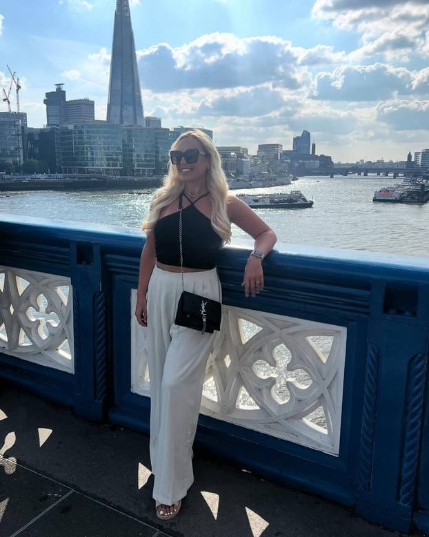 Imala je toliko kilograma da ju je zaručnik ostavio: Zainatila se i postala miss Velike Britanije