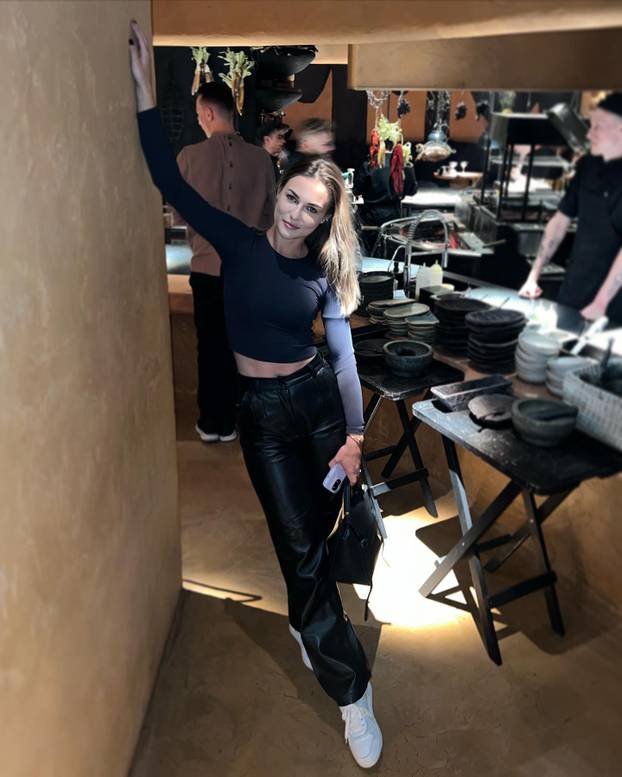 FOTO Teniska zvijezda uhodi poznatu Ruskinju! 'Stalno se javlja i zove me na spoj...'