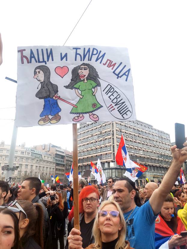 200 slika s masovnog prosvjeda