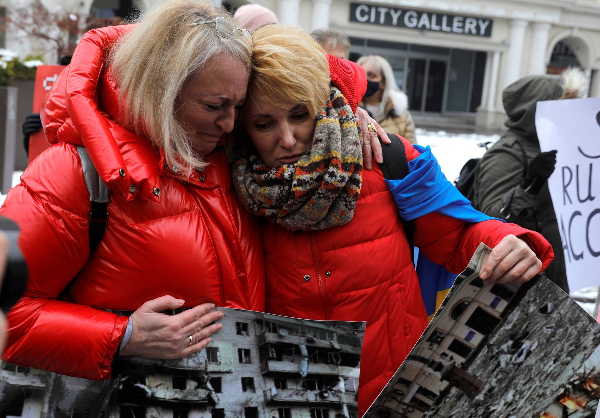 Ukrainian migrants hold an anti-war protest in Skopje