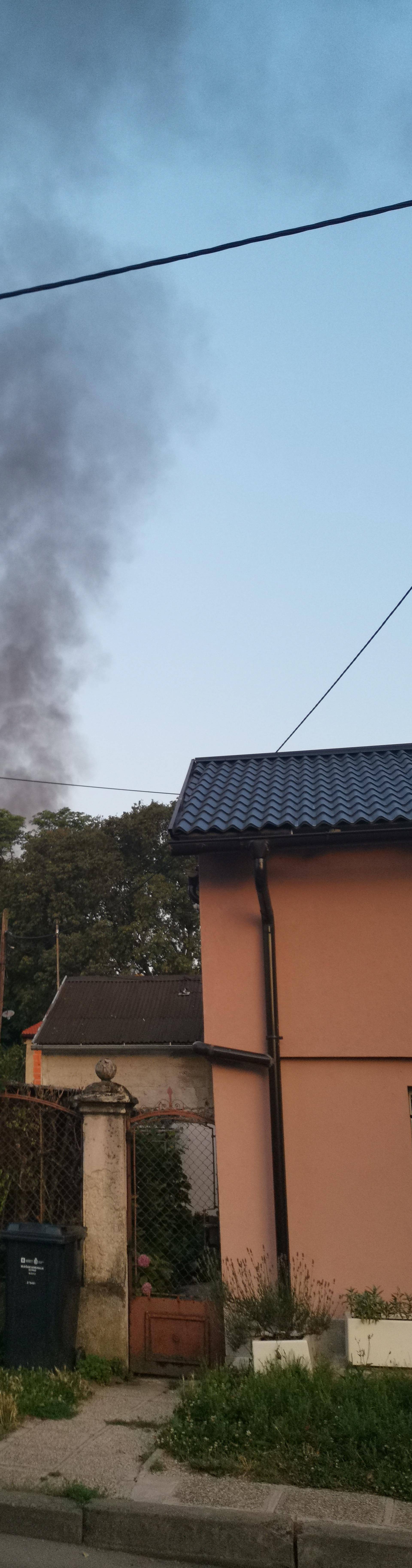 Požar u Zagrebu: Zapalila se napuštena kuća na Trešnjevci