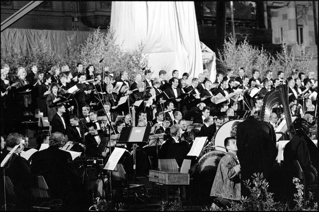 Zagreb: Svečano otkrivanje spomenika banu Josipu Jelačiću na istoimenom trgu, 15.10.1990.