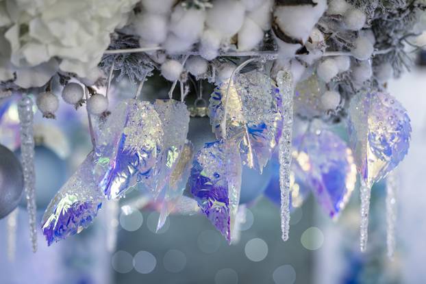 Božićni tramvaj uveseljavat će putnike u Osijeku 