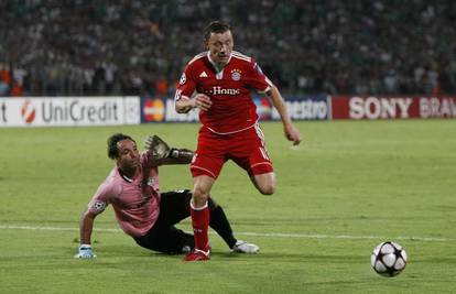 Bayern razbio Izraelce, Juveu samo bod u Torinu