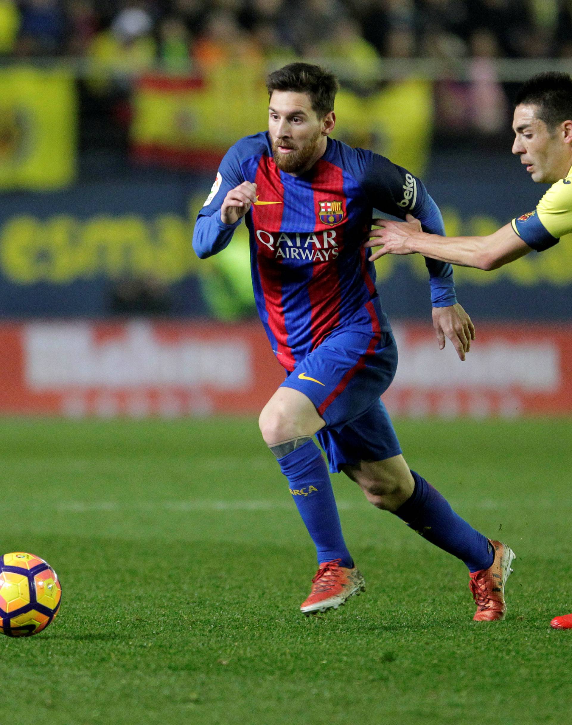 Football Soccer - Spanish Liga - Villarreal v Barcelona
