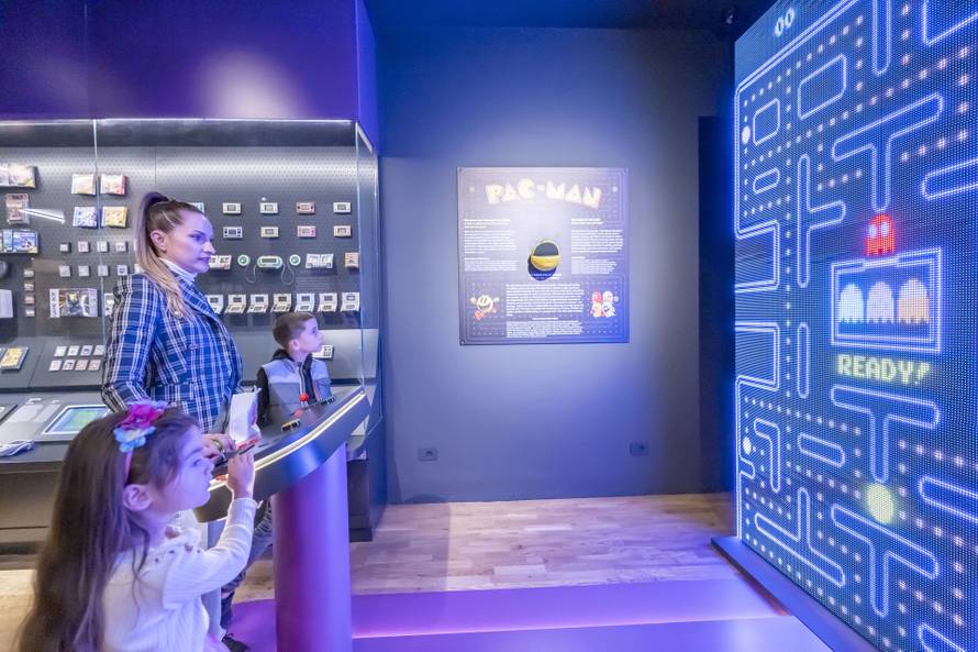 Prve konzole: Evo kako je prije više od pola stoljeća Pong započeo veliku eru videoigara